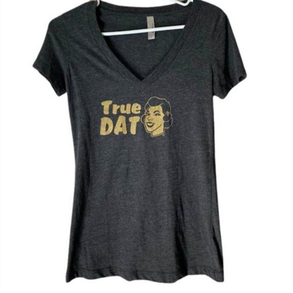 Next Level Apparel True Dat Retro Short Sleeve V-Neck Graphic Tee Shirt - Small
